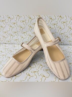 Dolce Vita Tameka Cream Neutral Mesh & Velvet Mary Jane Flats Gold Buckles 8